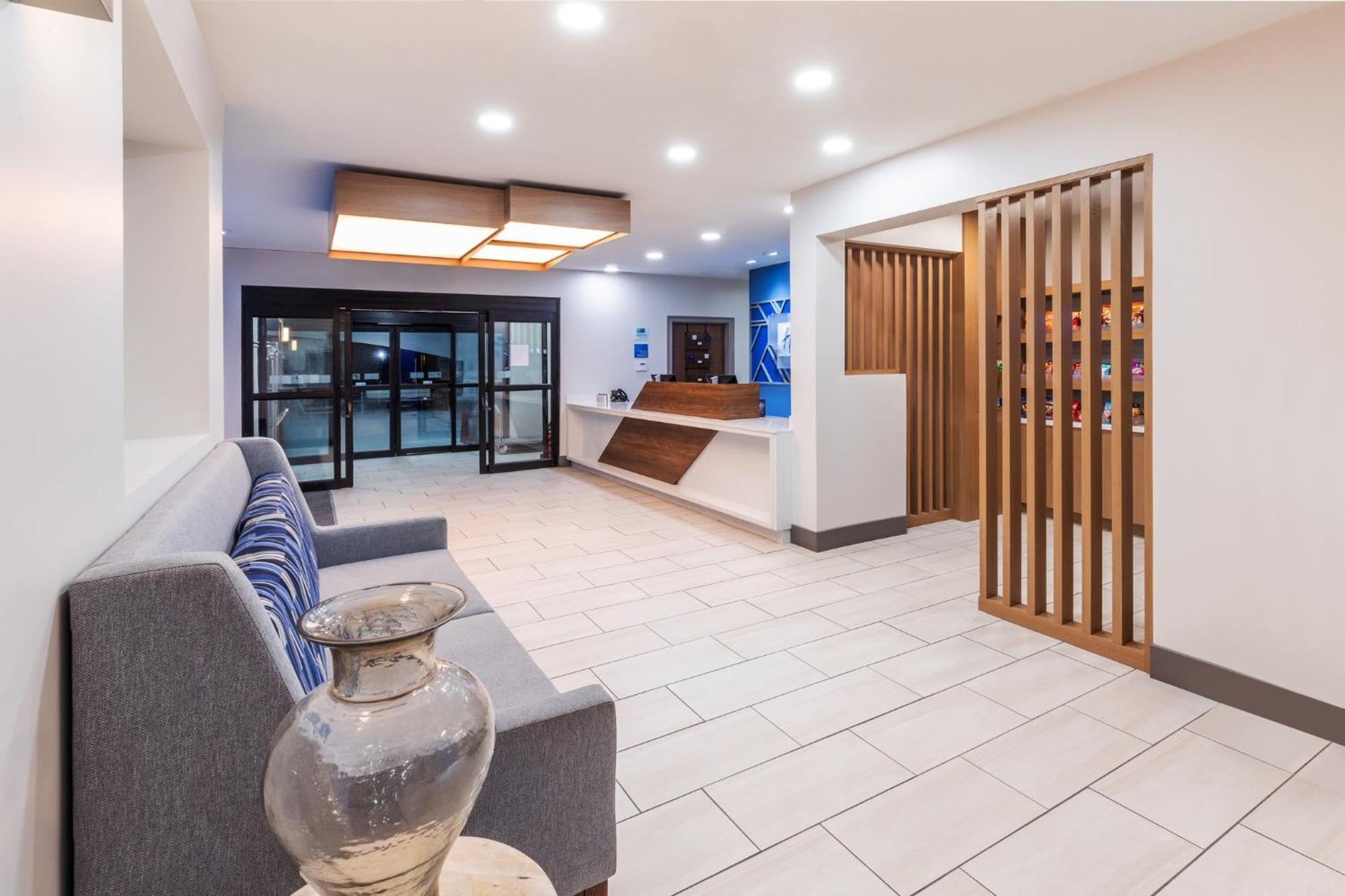 Holiday Inn Express Harvey-Marrero By Ihg Экстерьер фото